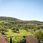 Apartment Szigligeti Mandula Kert Vendeghaz Szigliget