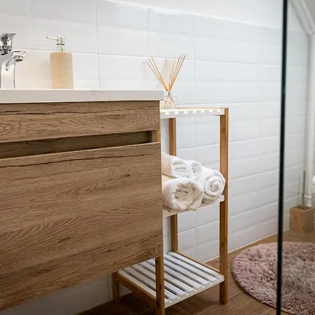 Szigligeti Mandula Kert Vendeghaz شقة زيغليجيت