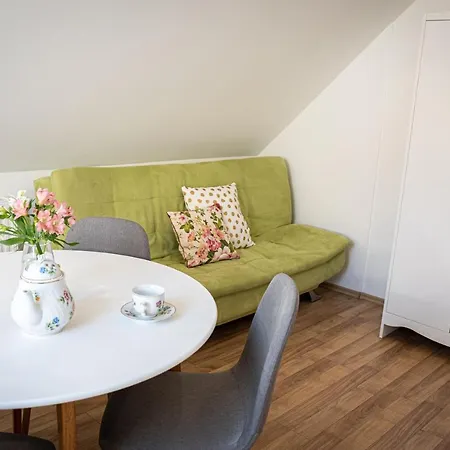 Szigligeti Mandula Kert * Szigliget