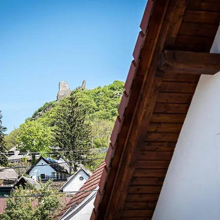 Szigligeti Mandula Kert