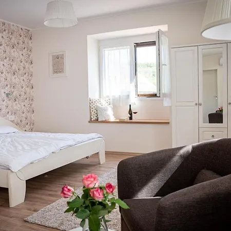 Szigligeti Mandula Kert Szigliget