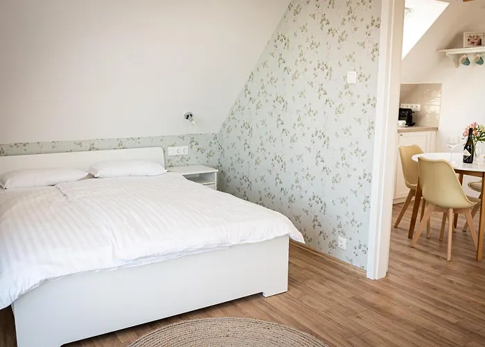 Appartement Szigligeti Mandula Kert Vendeghaz *